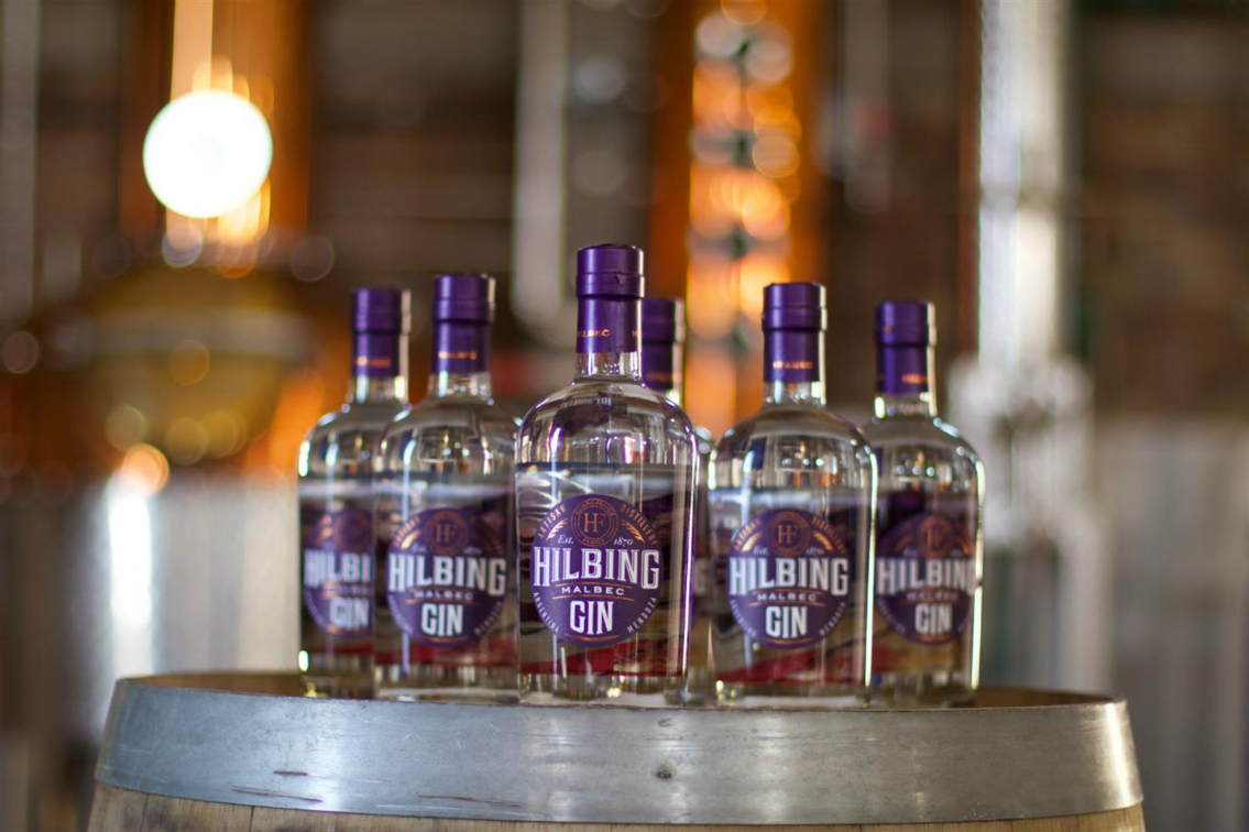 Kräuter aus der Region geben Hilbing Gin einen ganz besonderen Geschmack